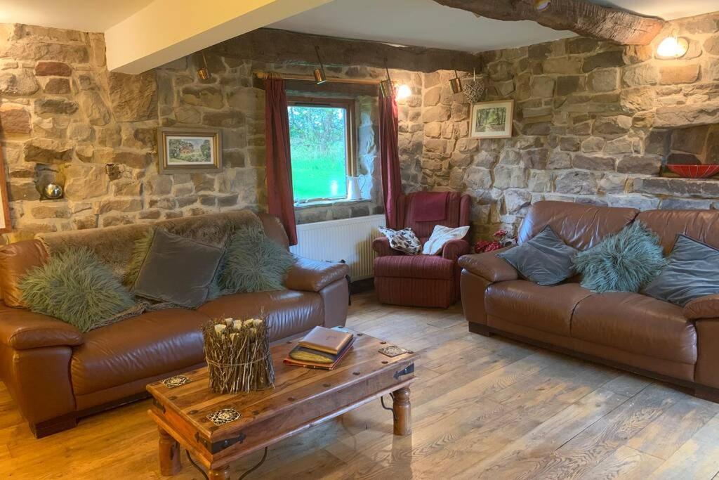 Stunning Secluded Peak District Luxurious Barn Villa Leek Exterior foto